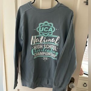 UCA 2016 CHEER CREWNECK